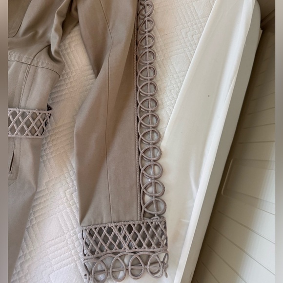 Ellie Tahari trench coat - new with tag - Picture 6 of 10